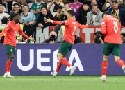 开云体育在线-欧国联赛参赛球队首次出征，教练紧张密集的简单介绍