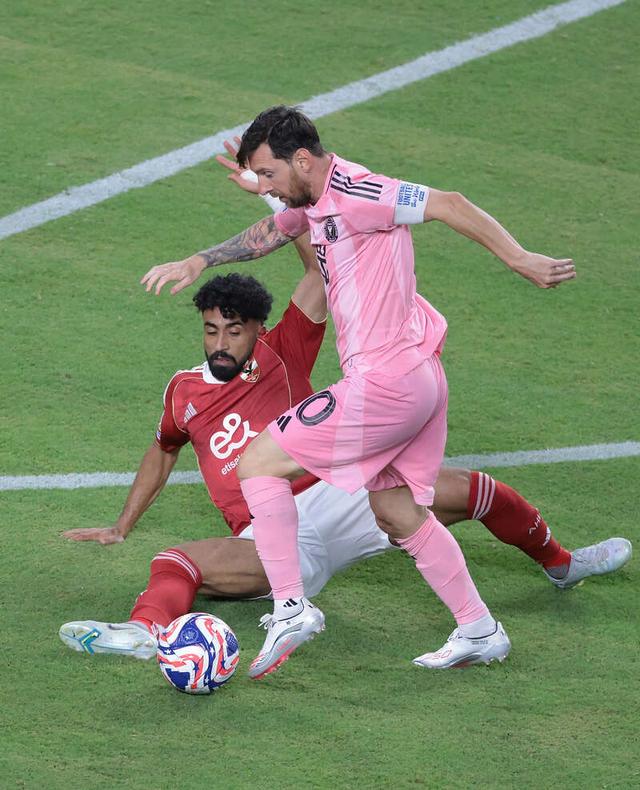 梅西在巴塞罗那复出首战交出助攻