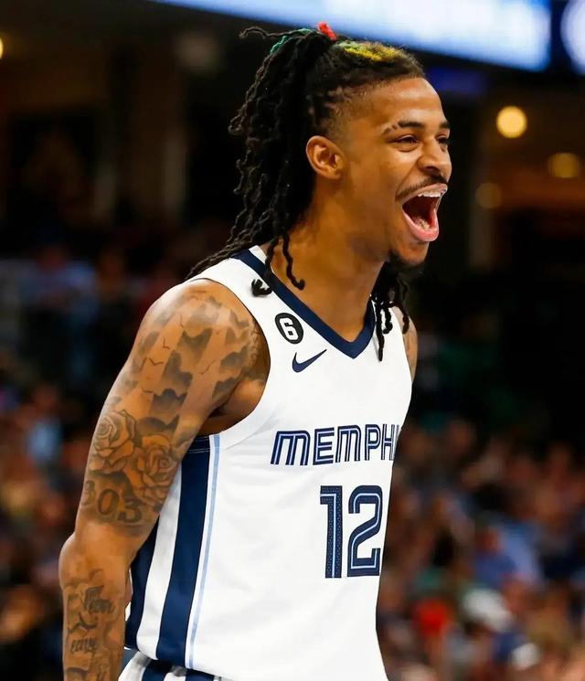 压哨绝杀惊艳球迷,被誉为新一代天才 压哨绝杀惊艳球迷,被誉为新一代天才