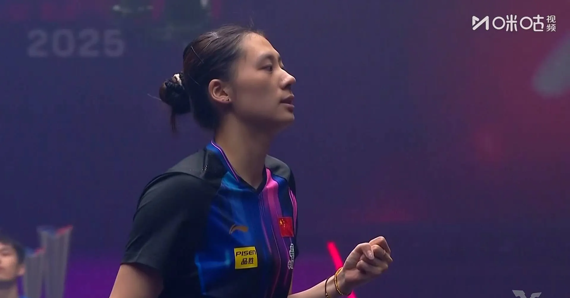 丹麦队险胜印尼队,陈雨菲统治全场 丹麦队险胜印尼队,陈雨菲统治全场