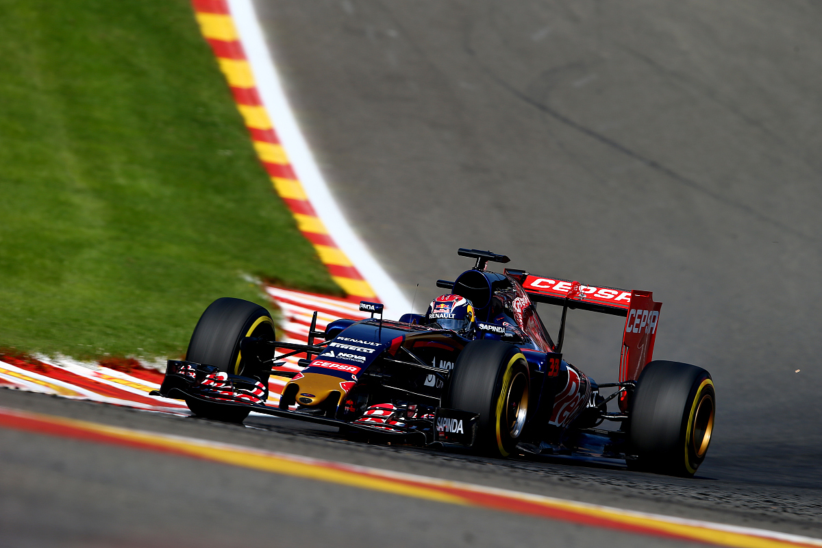 哈斯车队逆转梅赛德斯，佩雷兹高光表现