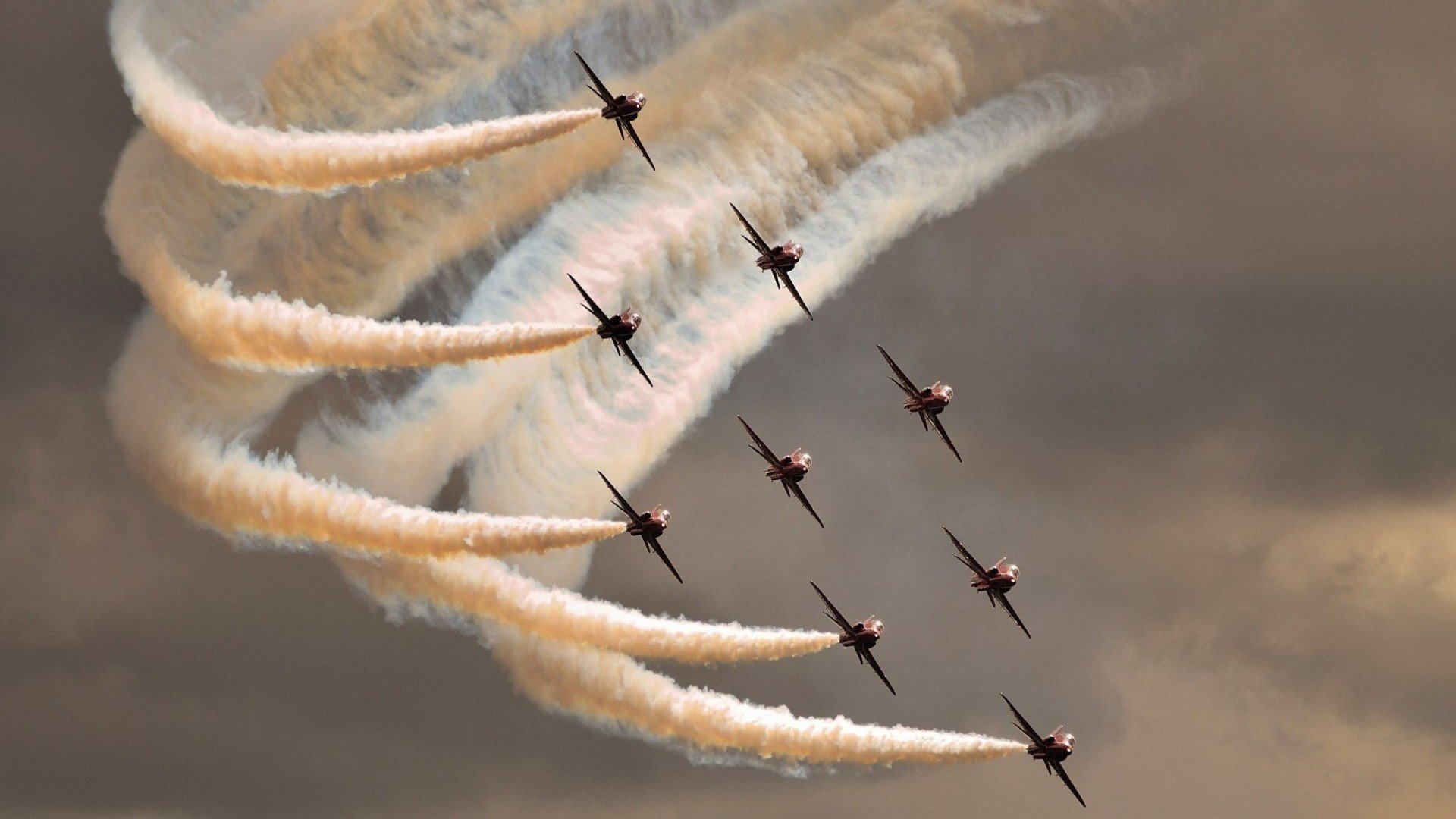 窒息雨夜，爱德华兹将全美命运扛在肩上