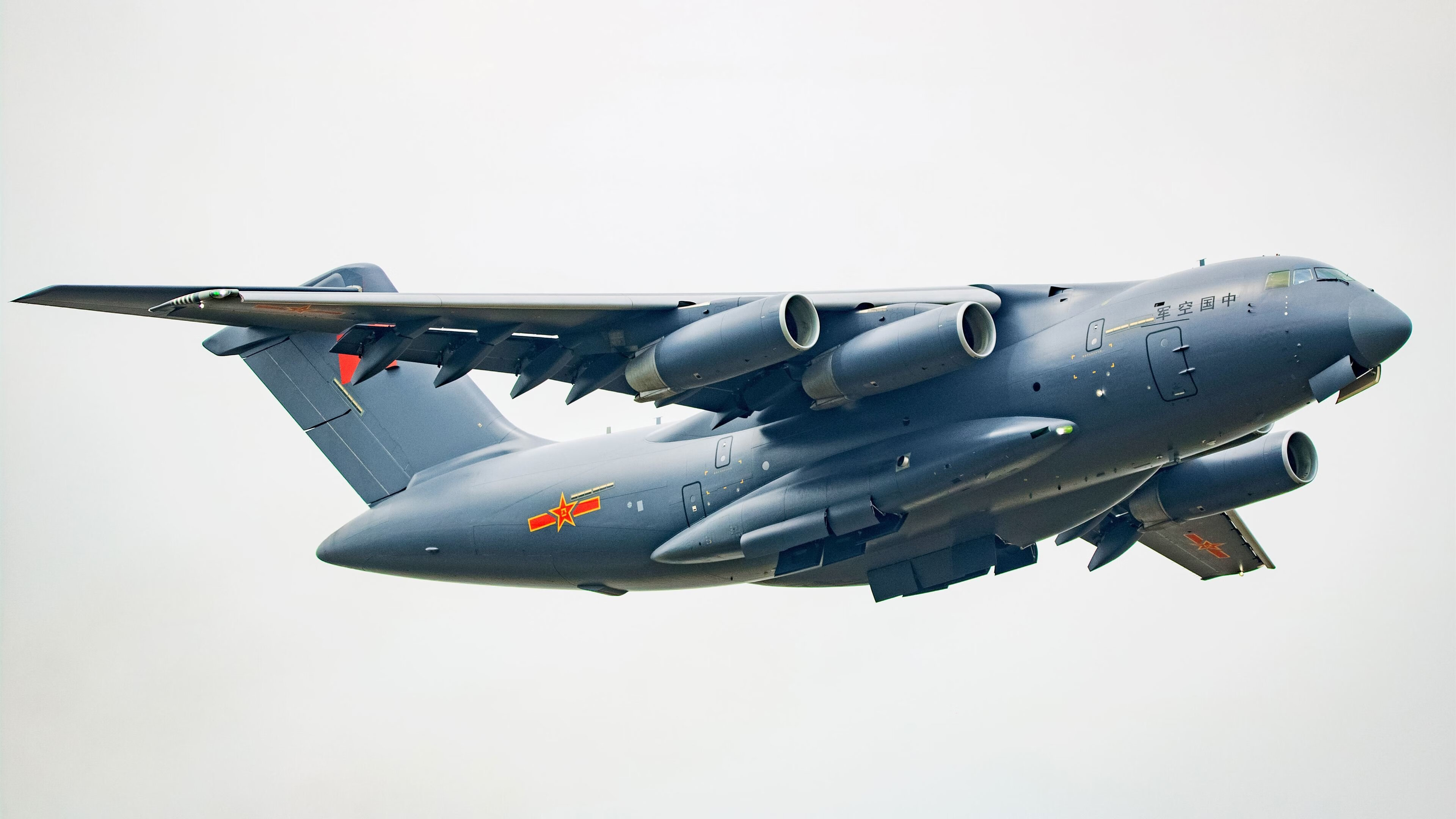 英格拉姆如流星撕裂夜空，胡明轩压哨绝杀定格传奇