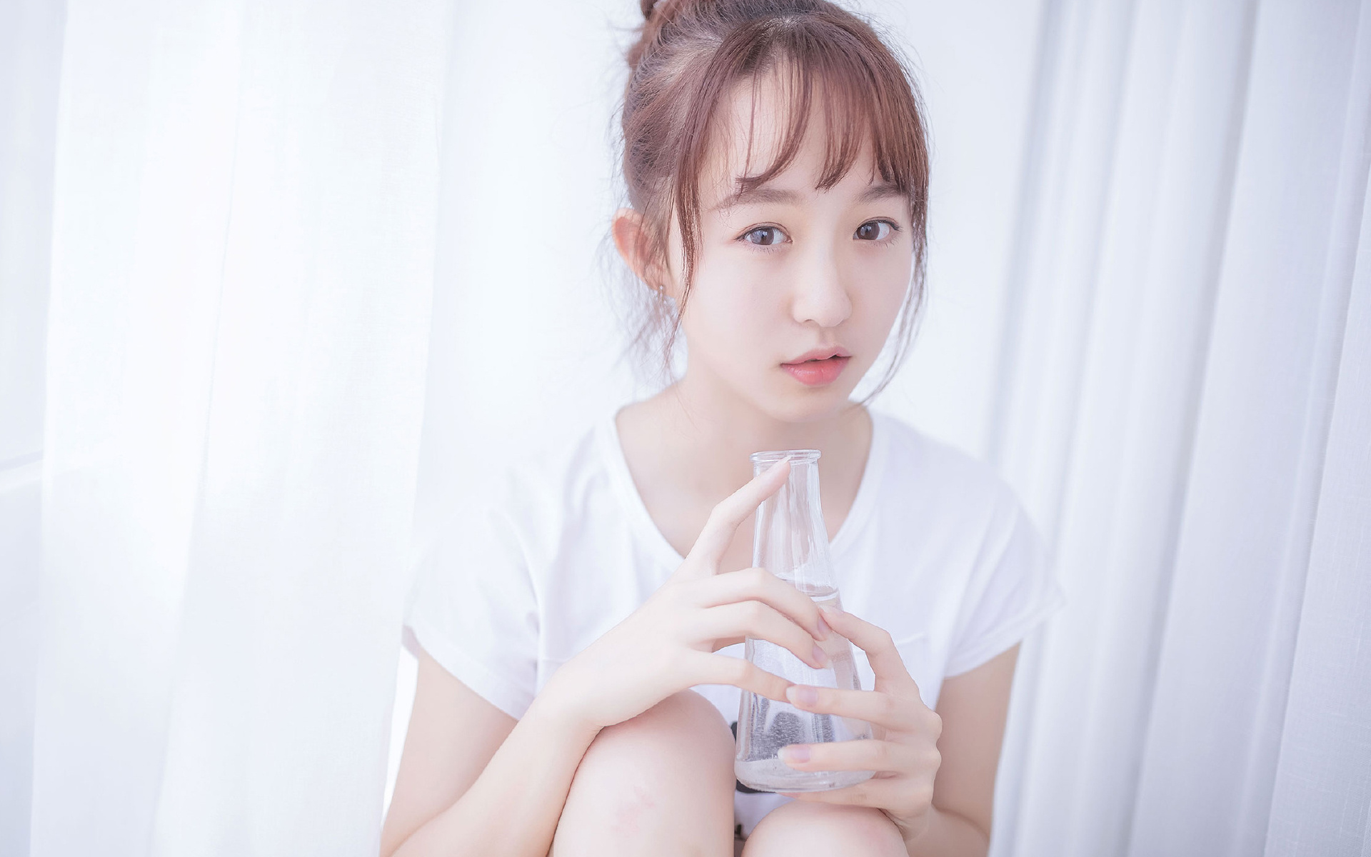 烈焰重生,苏亚雷斯的嗜血獠牙,哥伦比亚铁骑稳稳踏平厄瓜多尔